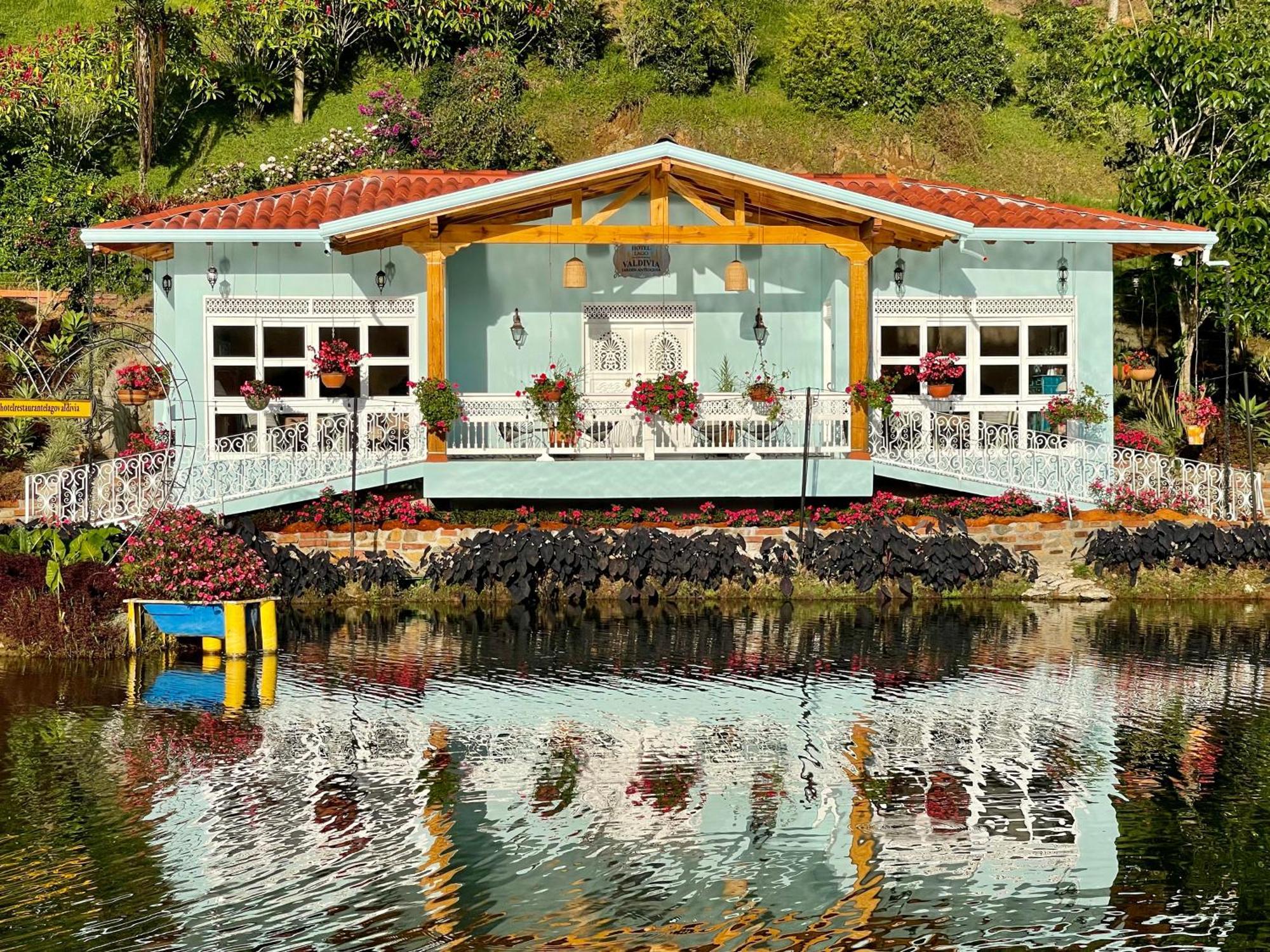 Hotel Lago Valdivia Jardin Exterior foto
